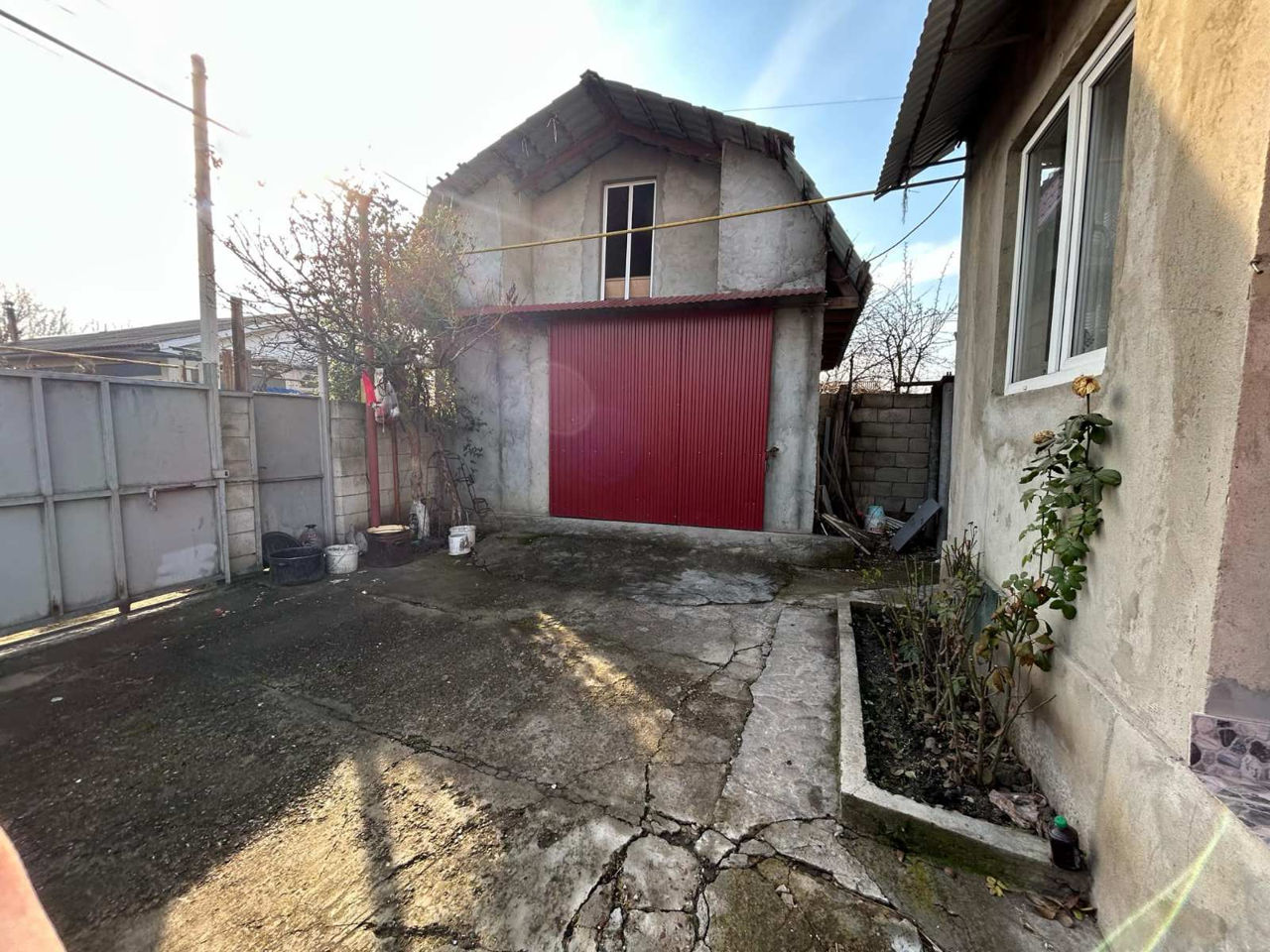 Casa mare cu mansarda nefinisata foto 1