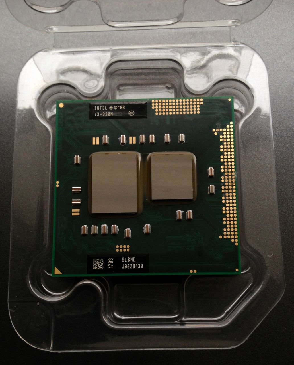 Продается Se vinde procesor intel core i3 (Socket PGA988)