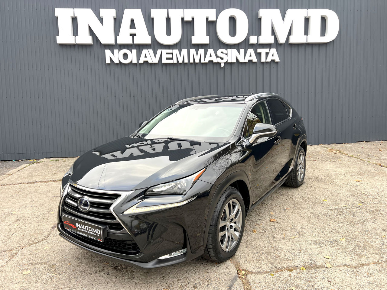 Lexus NX Series 2016 — 1