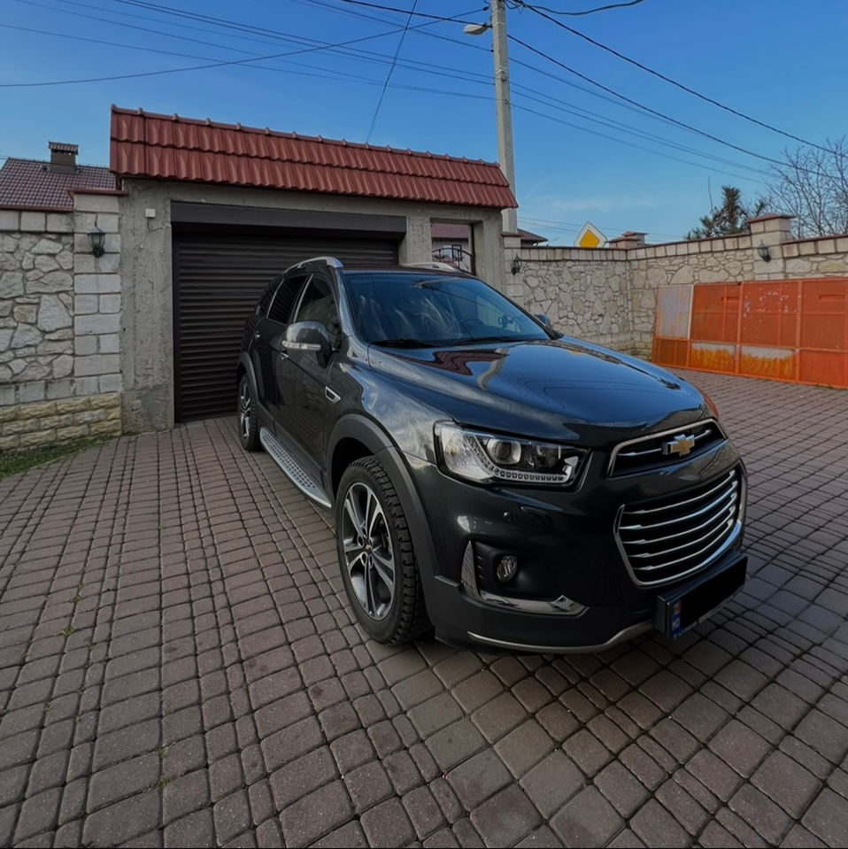 Chevrolet Captiva фото 0