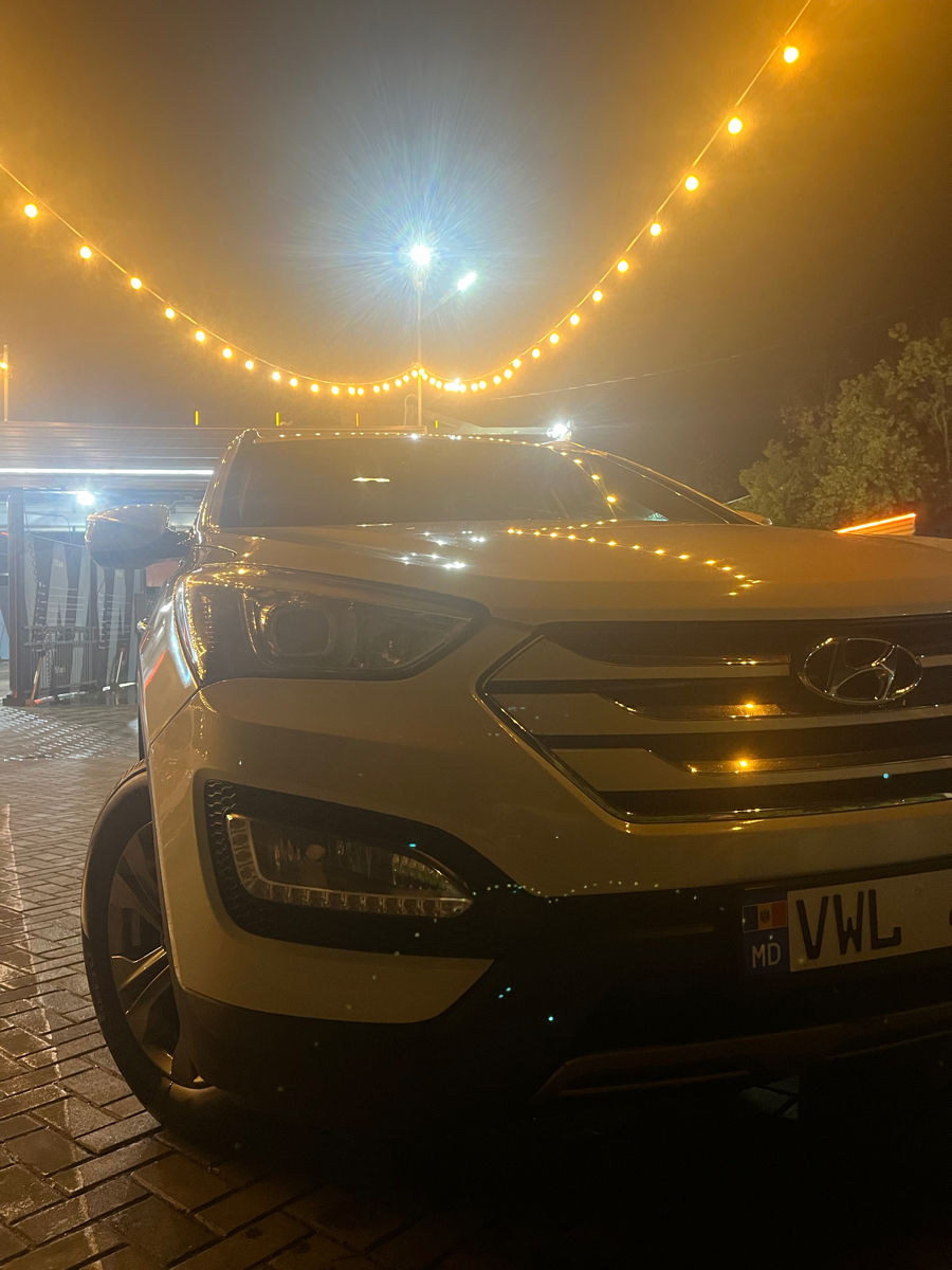 Hyundai Santa FE foto 1