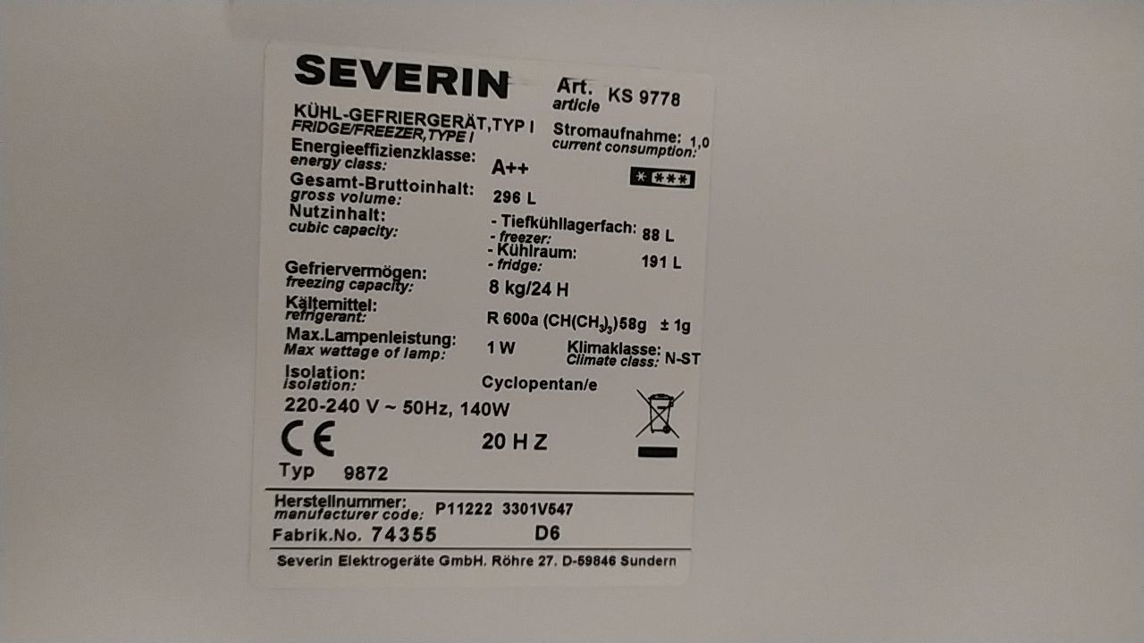 Розовый Холодильник, класса А++ из Германии