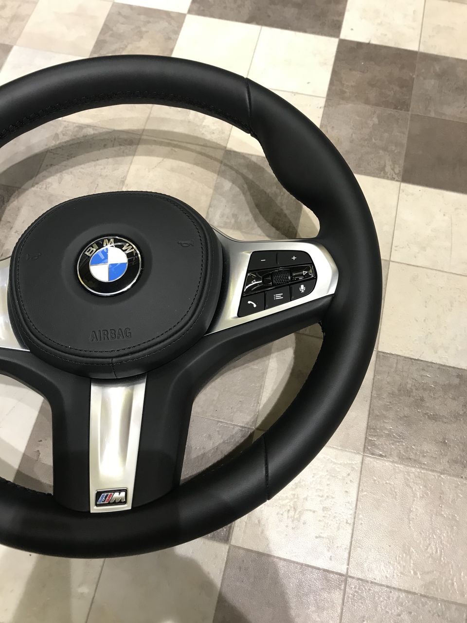 Volan bmw G30 M foto 2