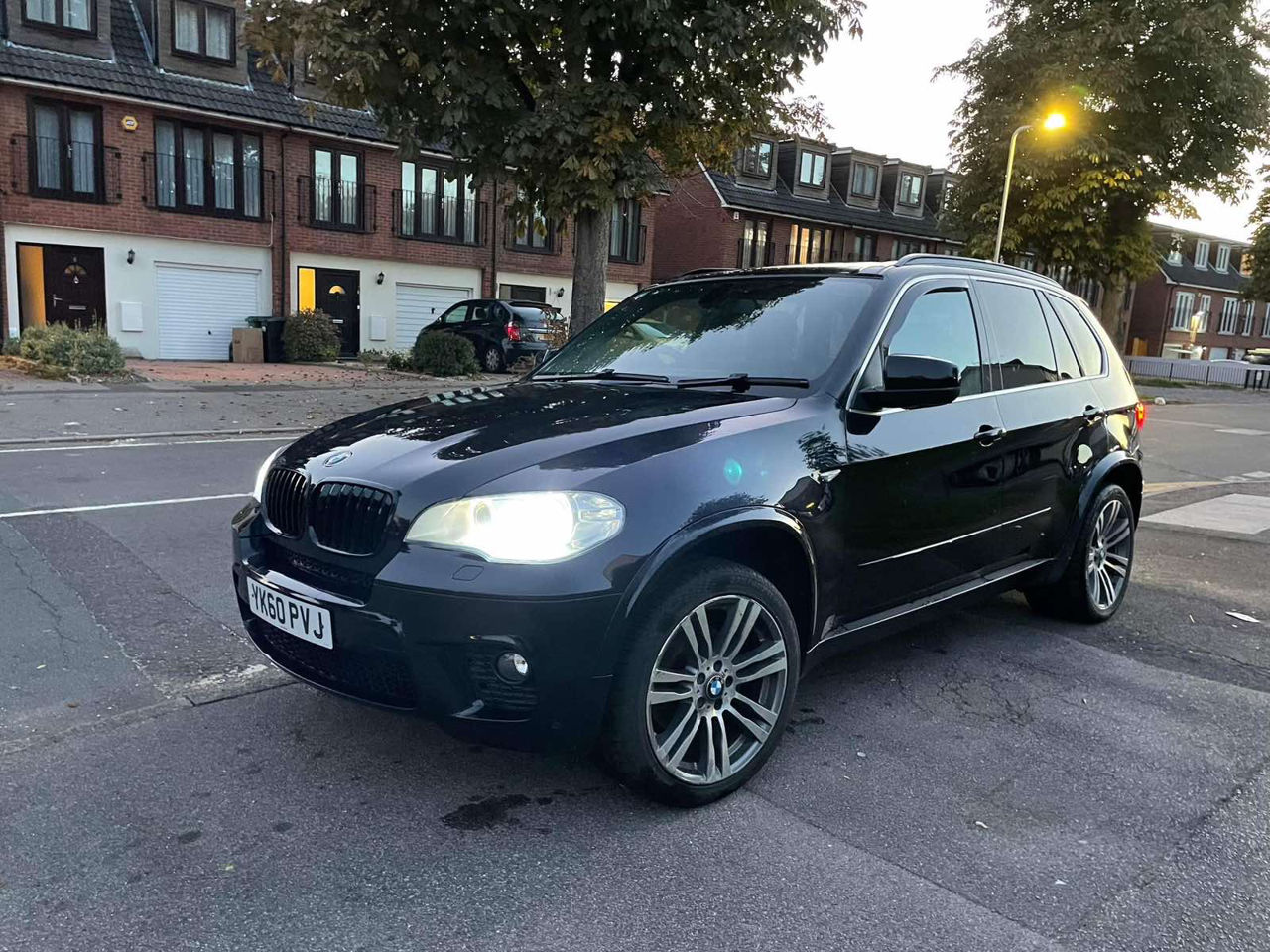 Bmw x5 e70 lci m-pack фото 1