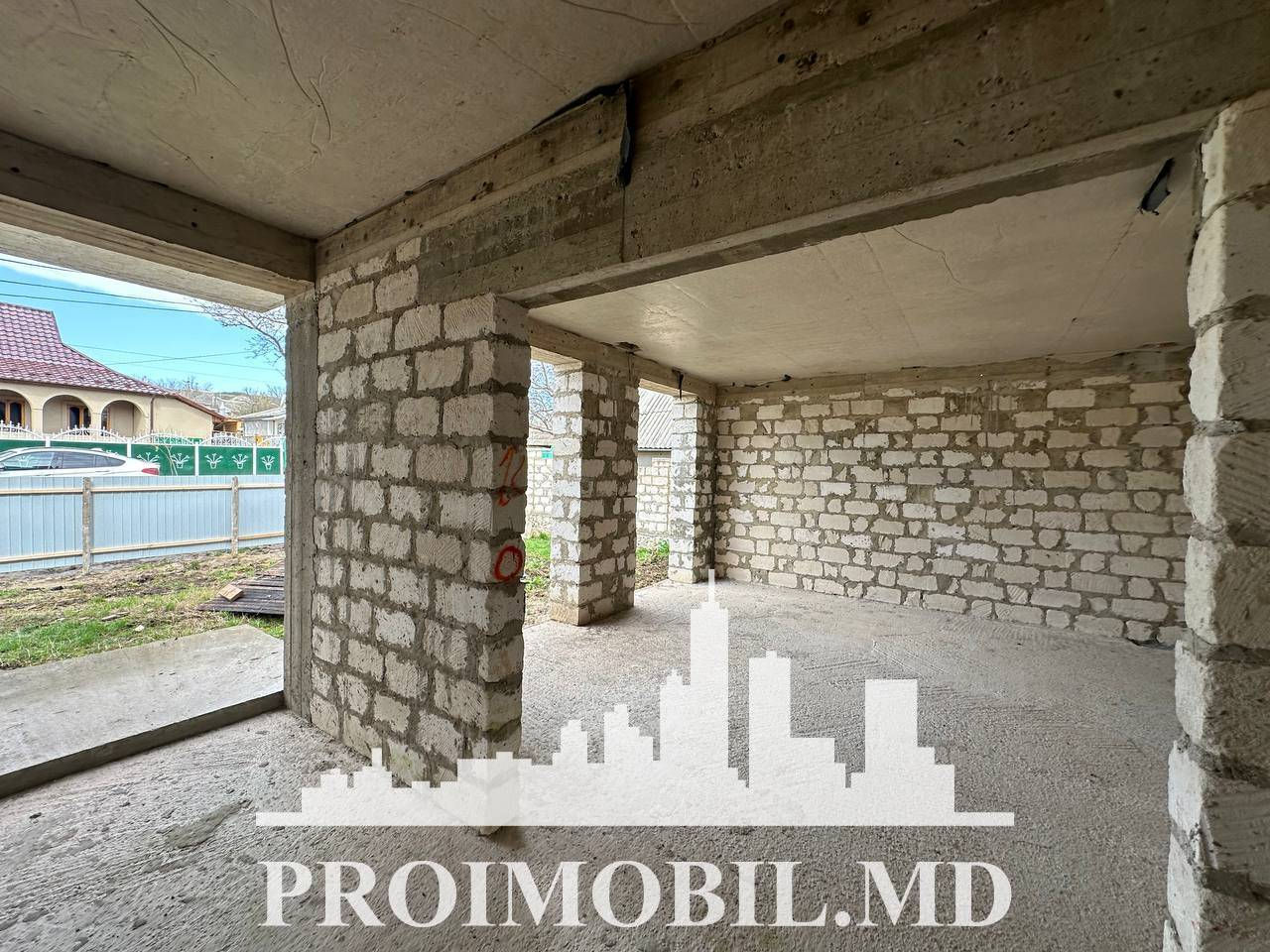 Casă spre vânzare cu 5 camere, 210 m2 în Suburbie, Straseni foto 3