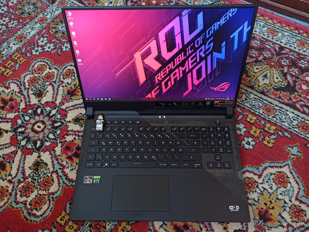 Asus ROG SCAR 17, Ryzen 9 5900HX, RTX 3080 16Gb, 32Gb RAM, 1Tb SSD, 17. ...