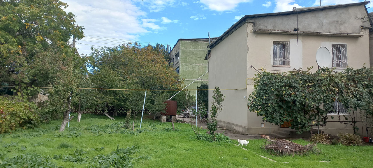 Spre vinzare casa cu suprafata de 90 m.p in s.Roscani. foto 3