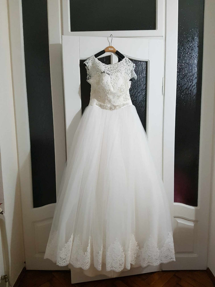 Rochie de nuntă necununată. foto 3
