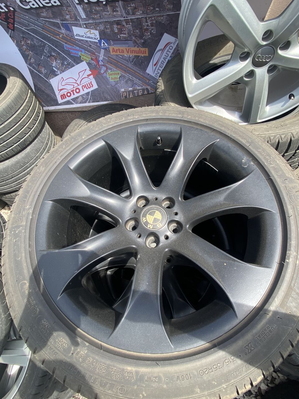 R20. BMW X5 + Michelin 315/35r20 ... 275/40r20