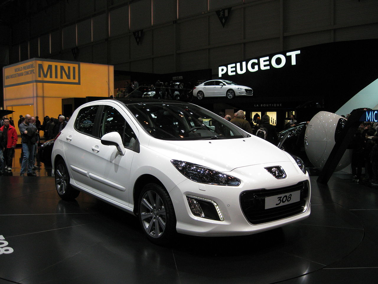 Piese Auto Peugeot 308 (T8), radiator, capota, bamper, faruri, aripa, oglinzi, caroserie, suspensie foto 0