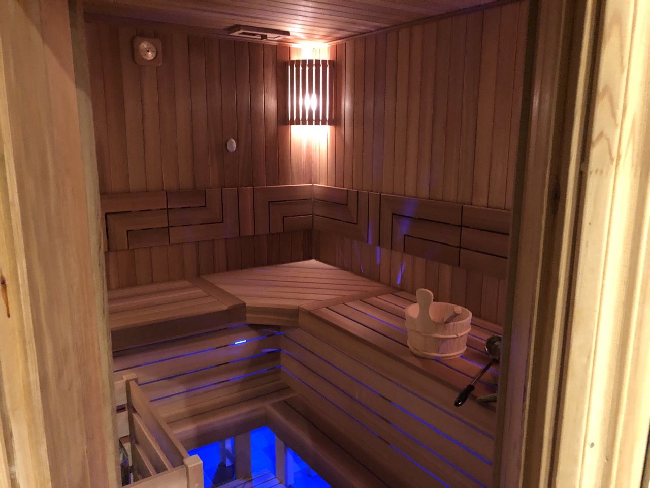 Saune.Proiectam si construim saune din tei la preturi avantajoase! foto 3