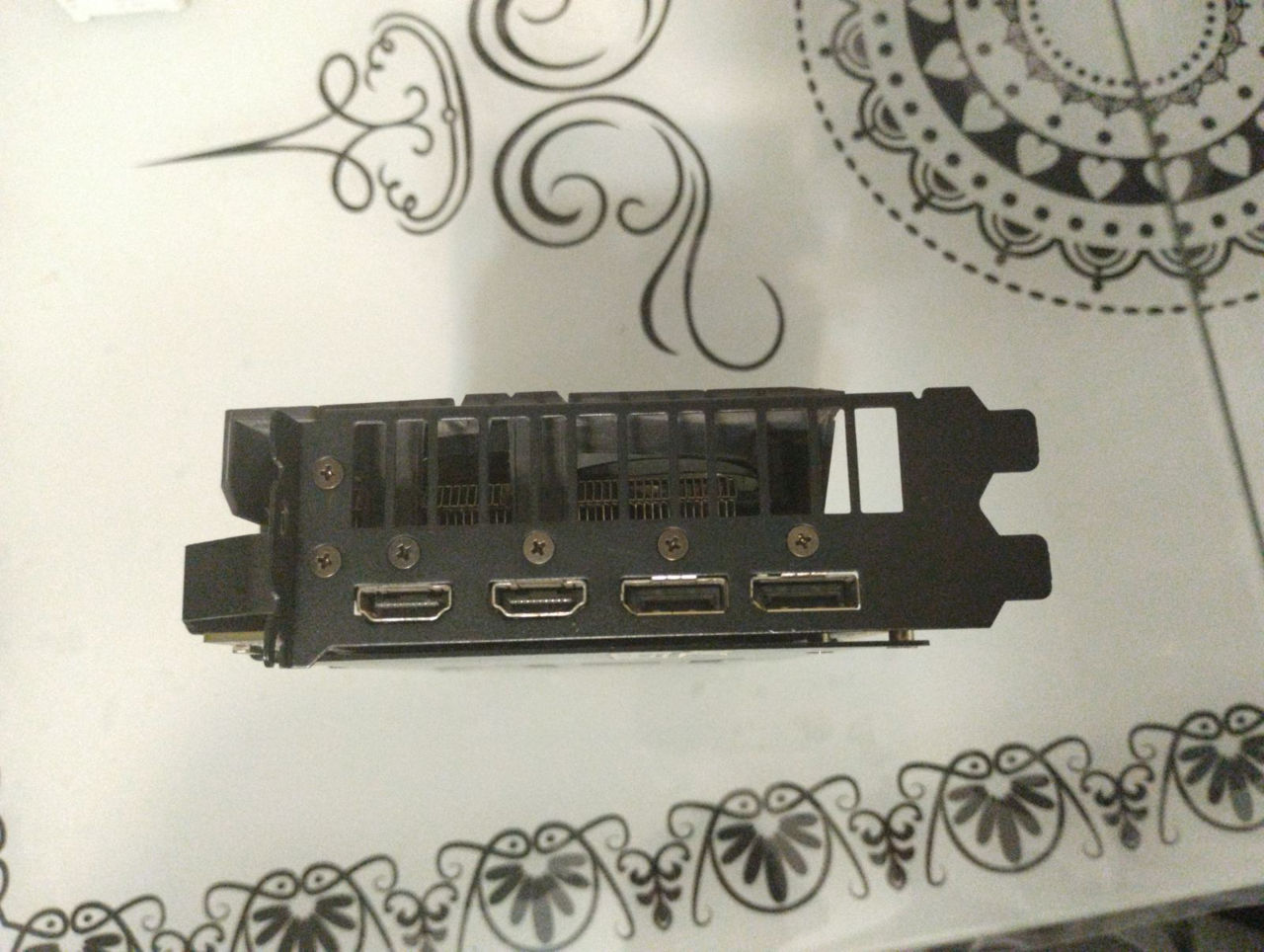 Asus ROG Strix GeForce GTX 1660 Super OC (6GB GDDR6) фото 6