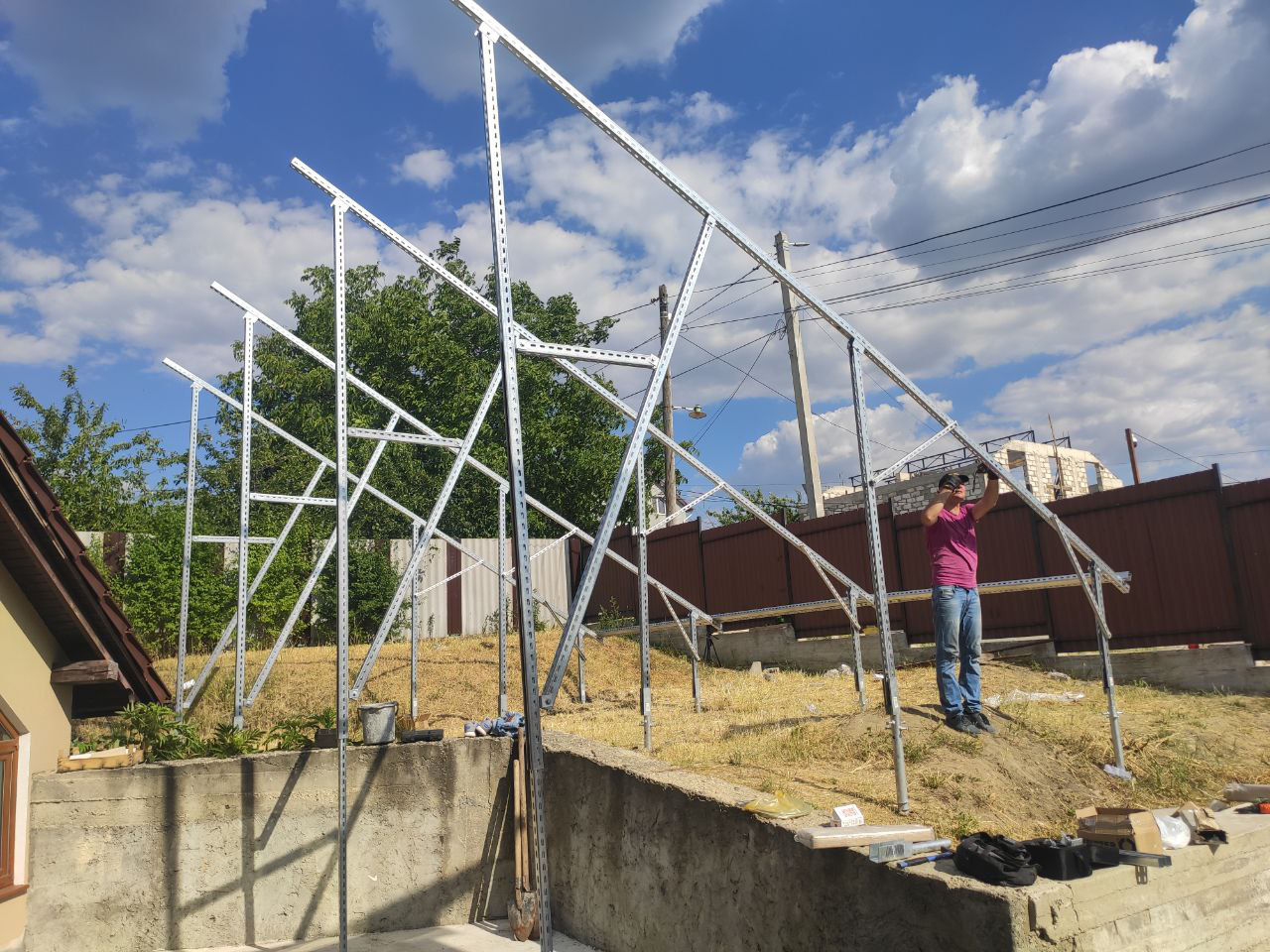 Конструкции для солнечных панелей, профиль, прижимки в сборе. Под проект и в наличии. Комплектующие. фото 13