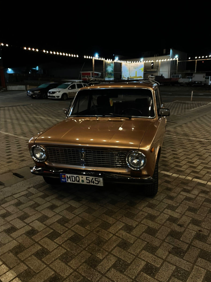 Lada / ВАЗ 2103 foto 2