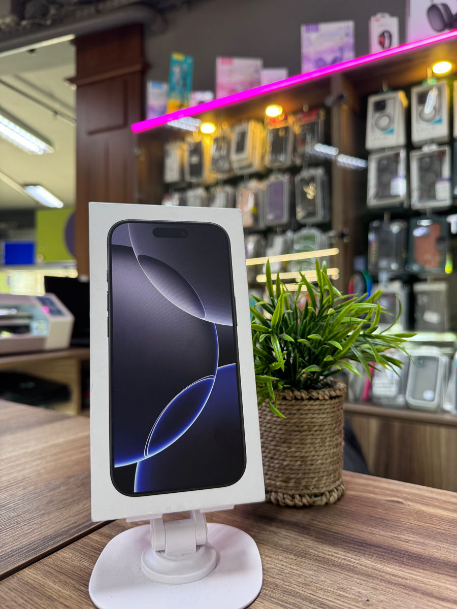 iPhone 16 Pro / 256 GB / Garanție 24 Luni ! foto 0