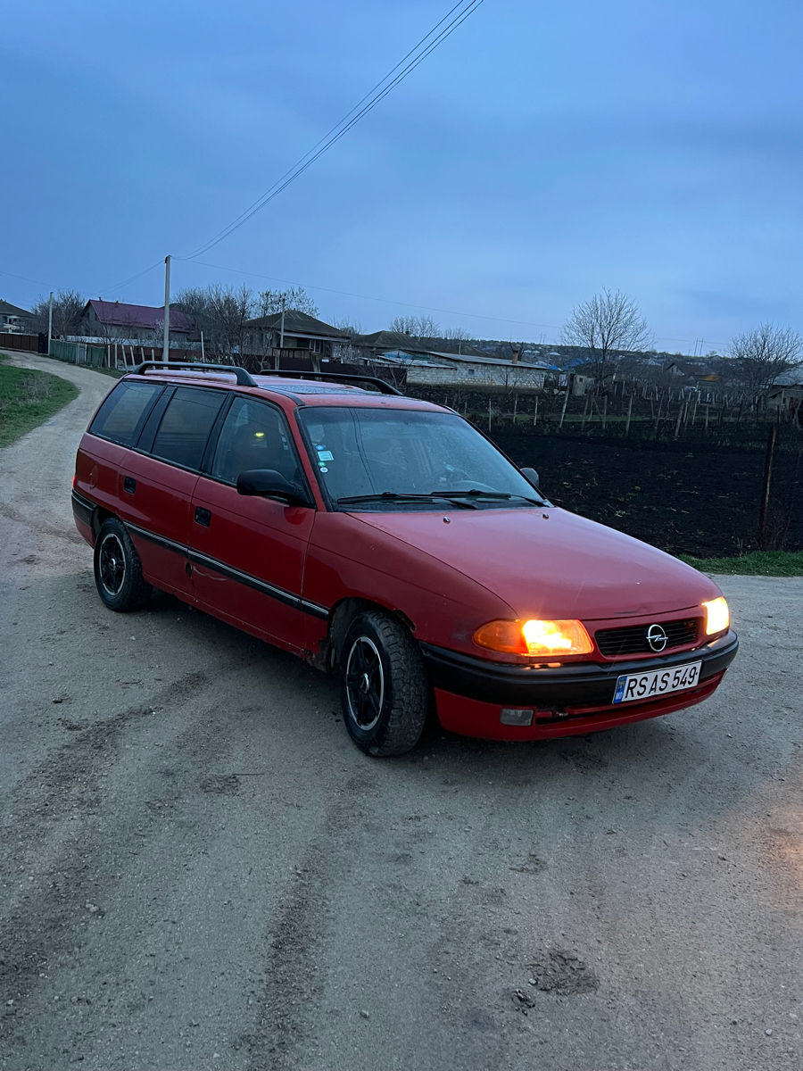 Opel Astra foto 5