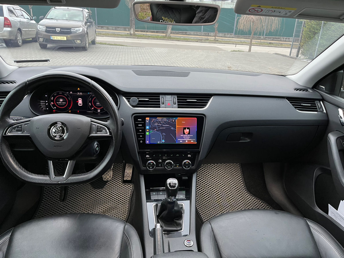 Skoda Octavia foto 7