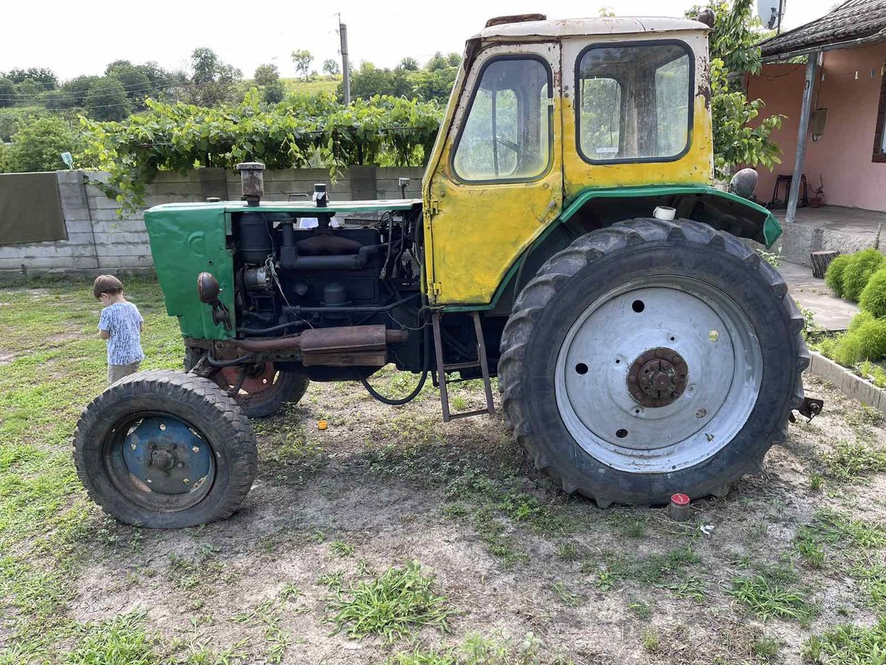 Tractor Iumz 6