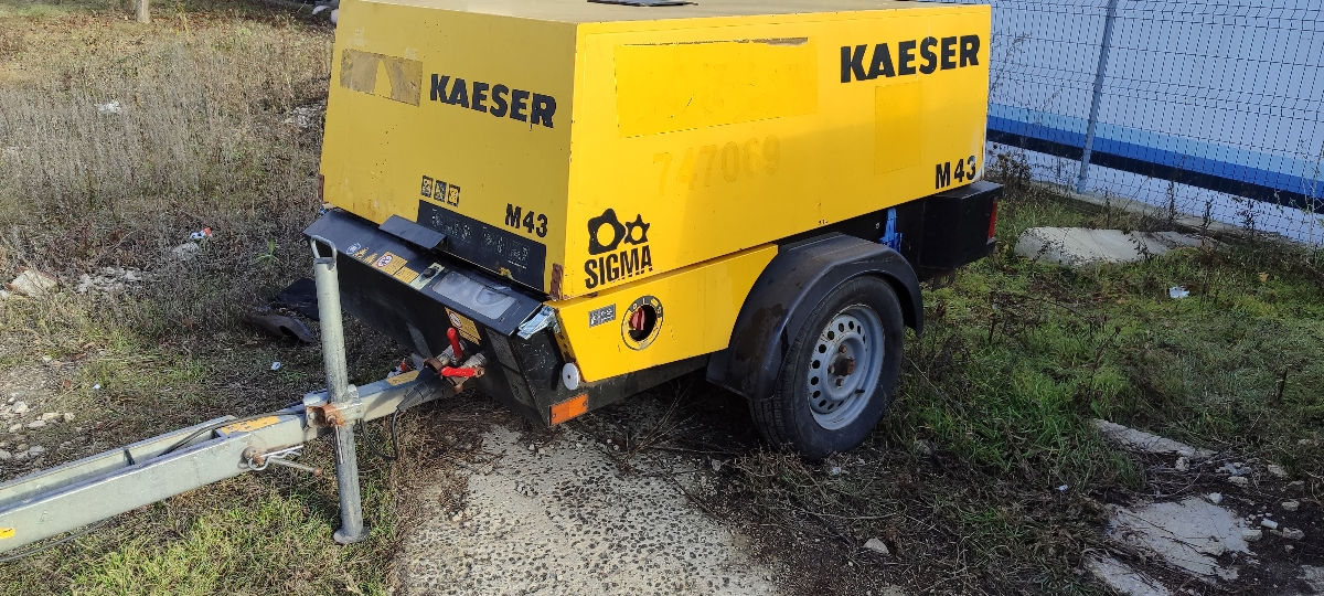 Motocompresor remorcabil Kaeser M43. foto 1