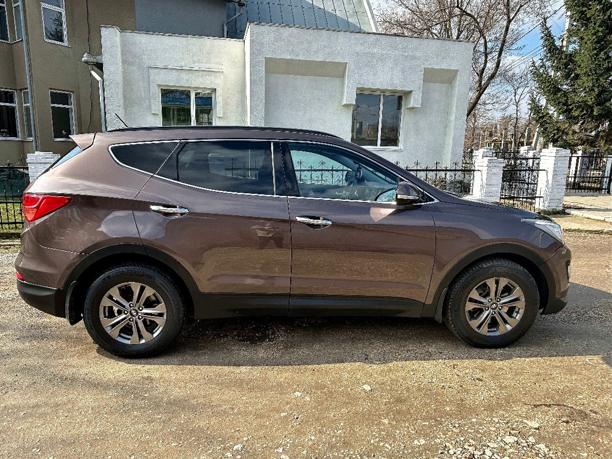 Hyundai Santa FE foto 5