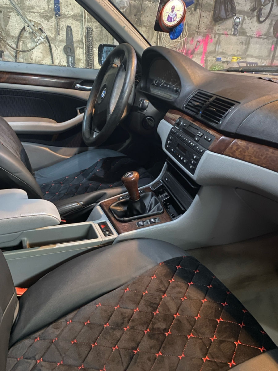 BMW 3 Series foto 8