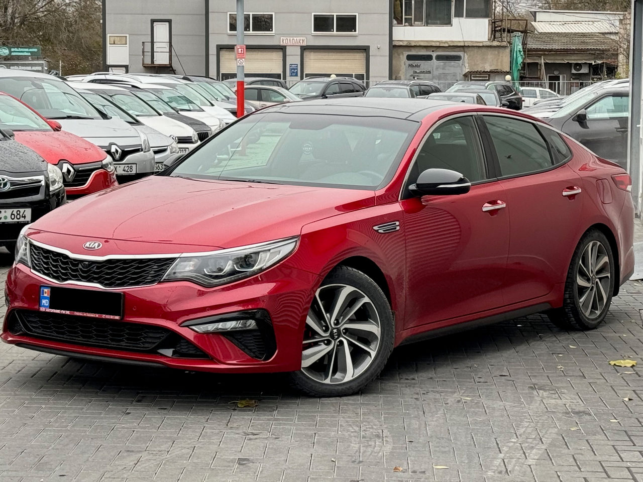 KIA Optima foto 0