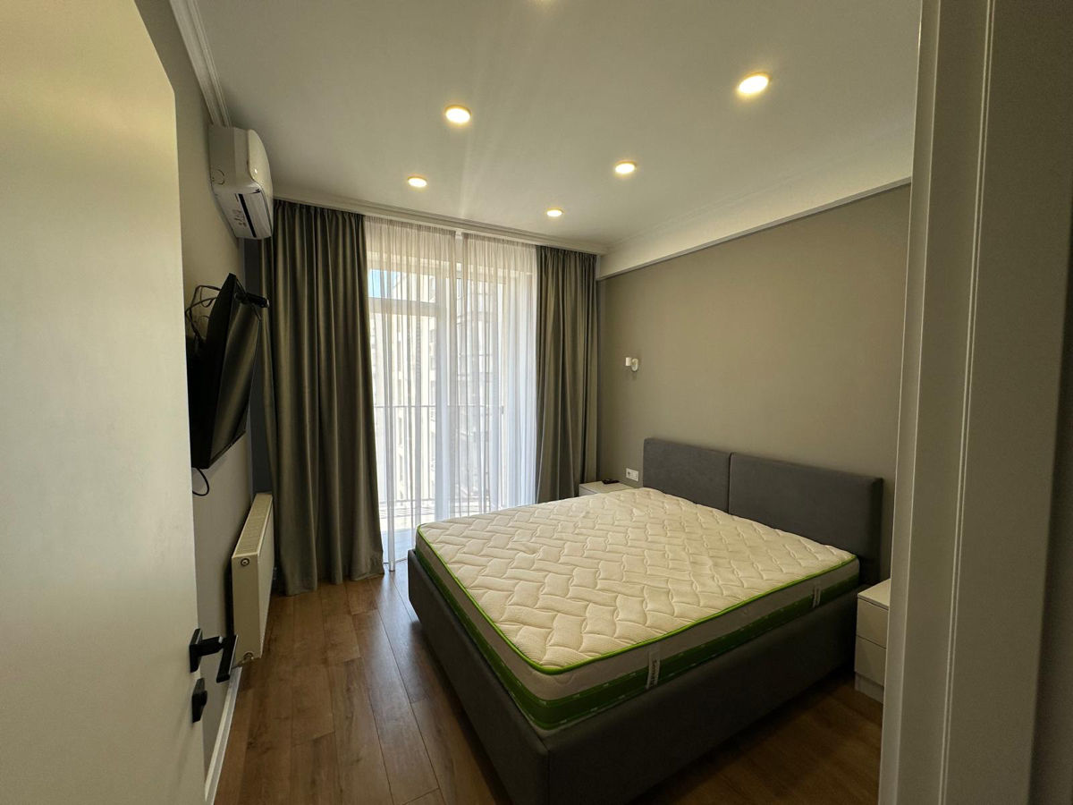 Apartament cu 2 camere, 80 m², Râșcani, Chișinău foto 1