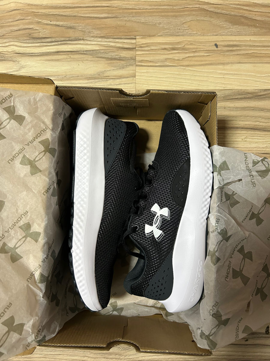Incaltaminte Under Armour foto 0