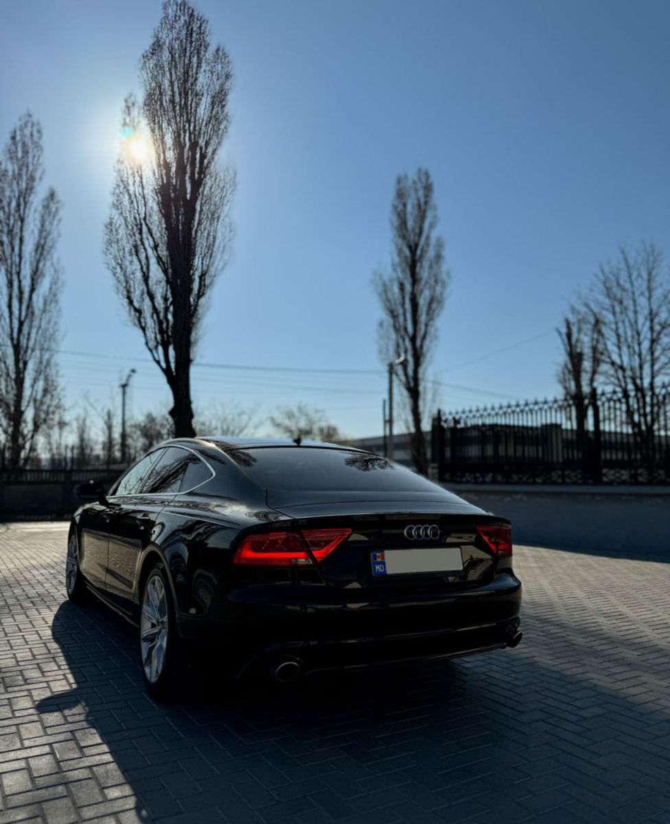 Audi A7 фото 1