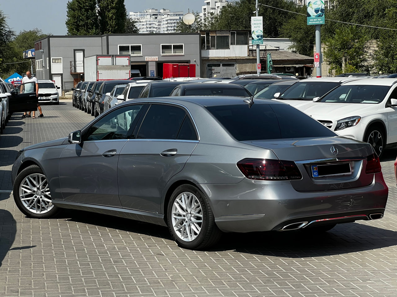 Mercedes E-Class foto 4