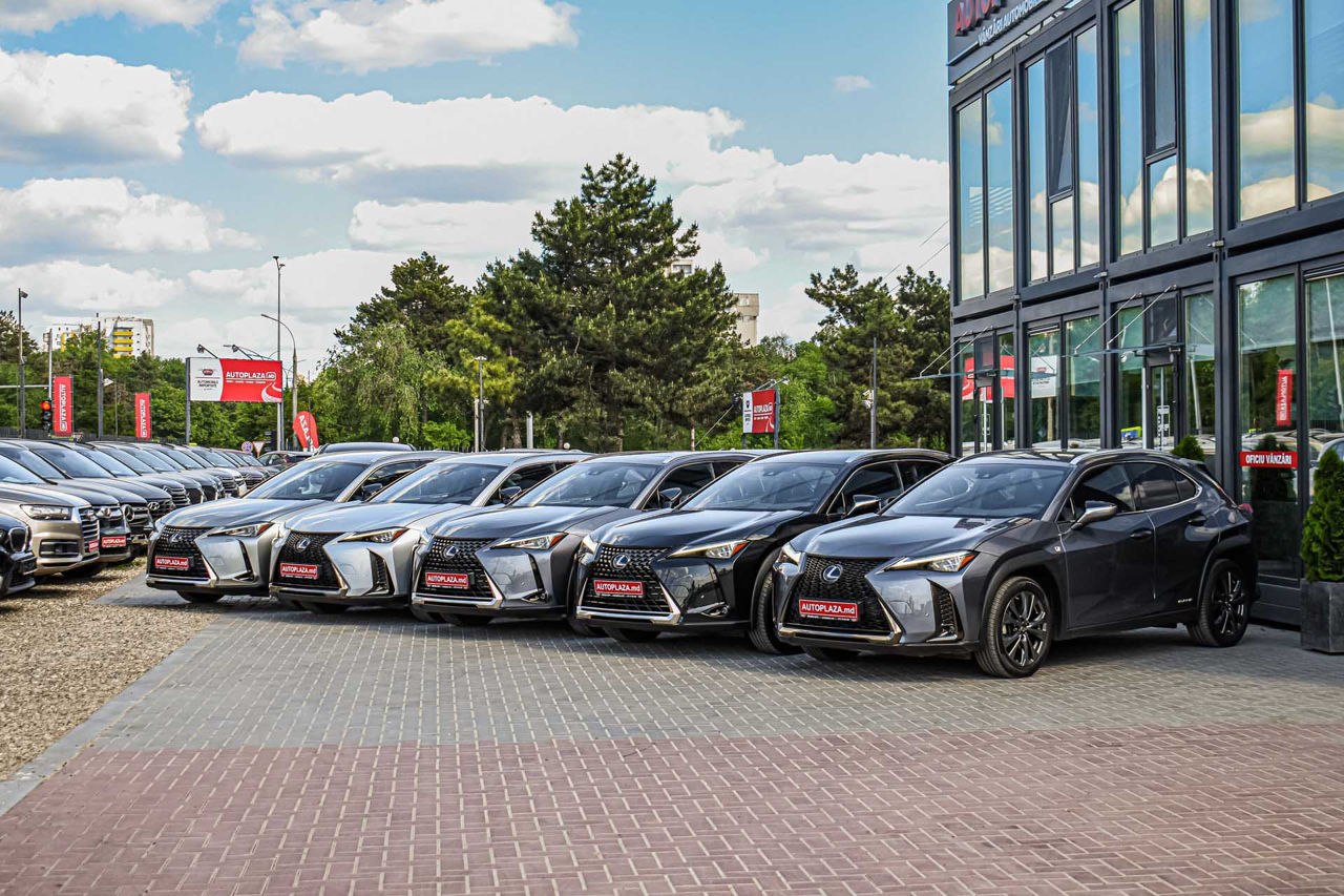 Lexus UX foto 0
