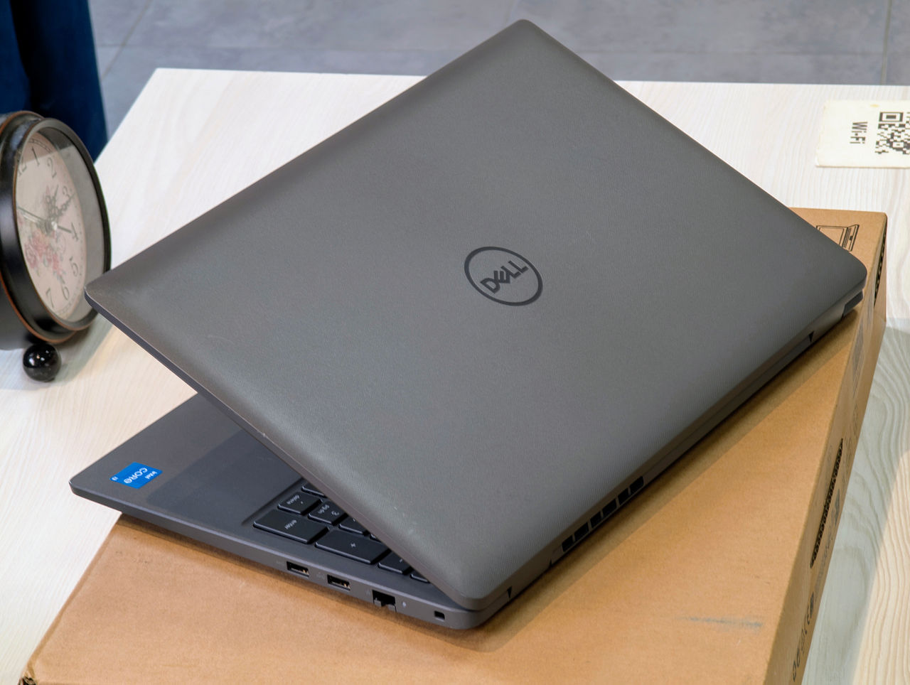 Laptop Dell Latitude 3540 IPS (Core i3 1215u/8Gb DDR4/256Gb NVMe SSD/15.6" FHD IPS) foto 9