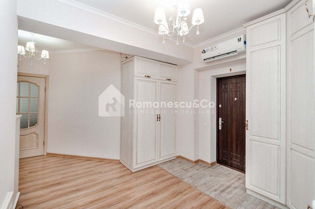 Apartament cu 2 camere, 80 m², Buiucani, Chișinău foto 14