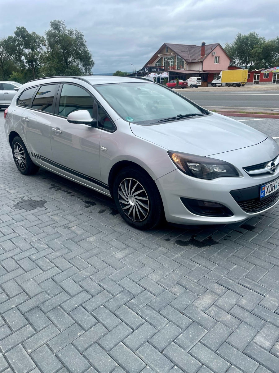 Opel Astra foto 2