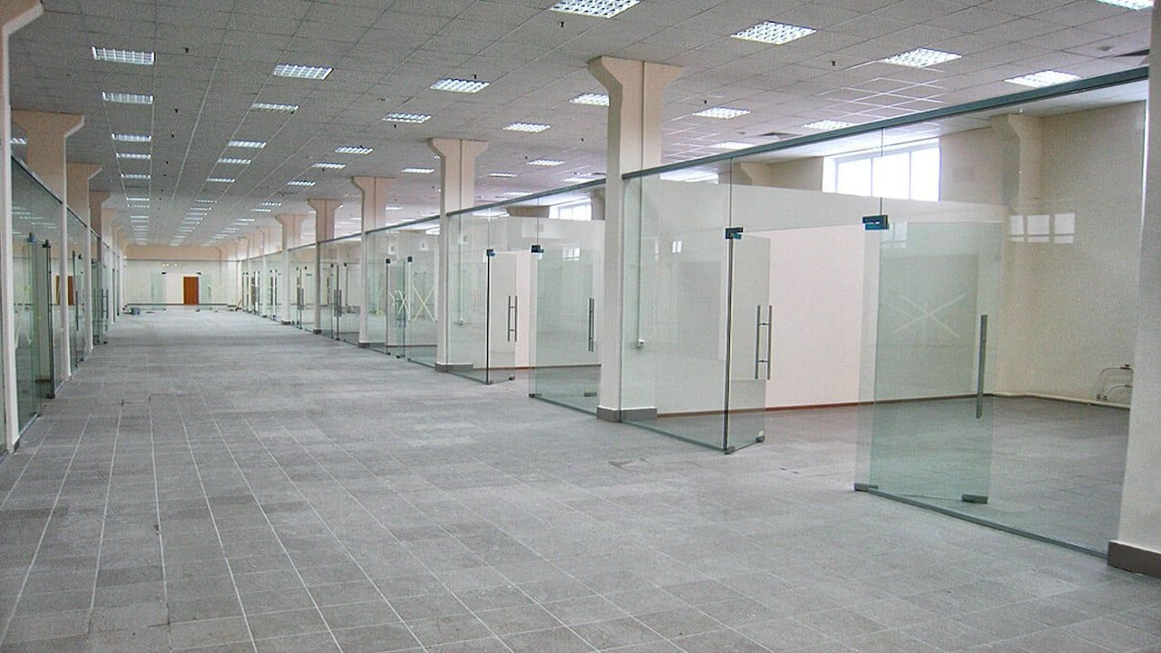 Compartimentari birouri din sticla calita foto 4