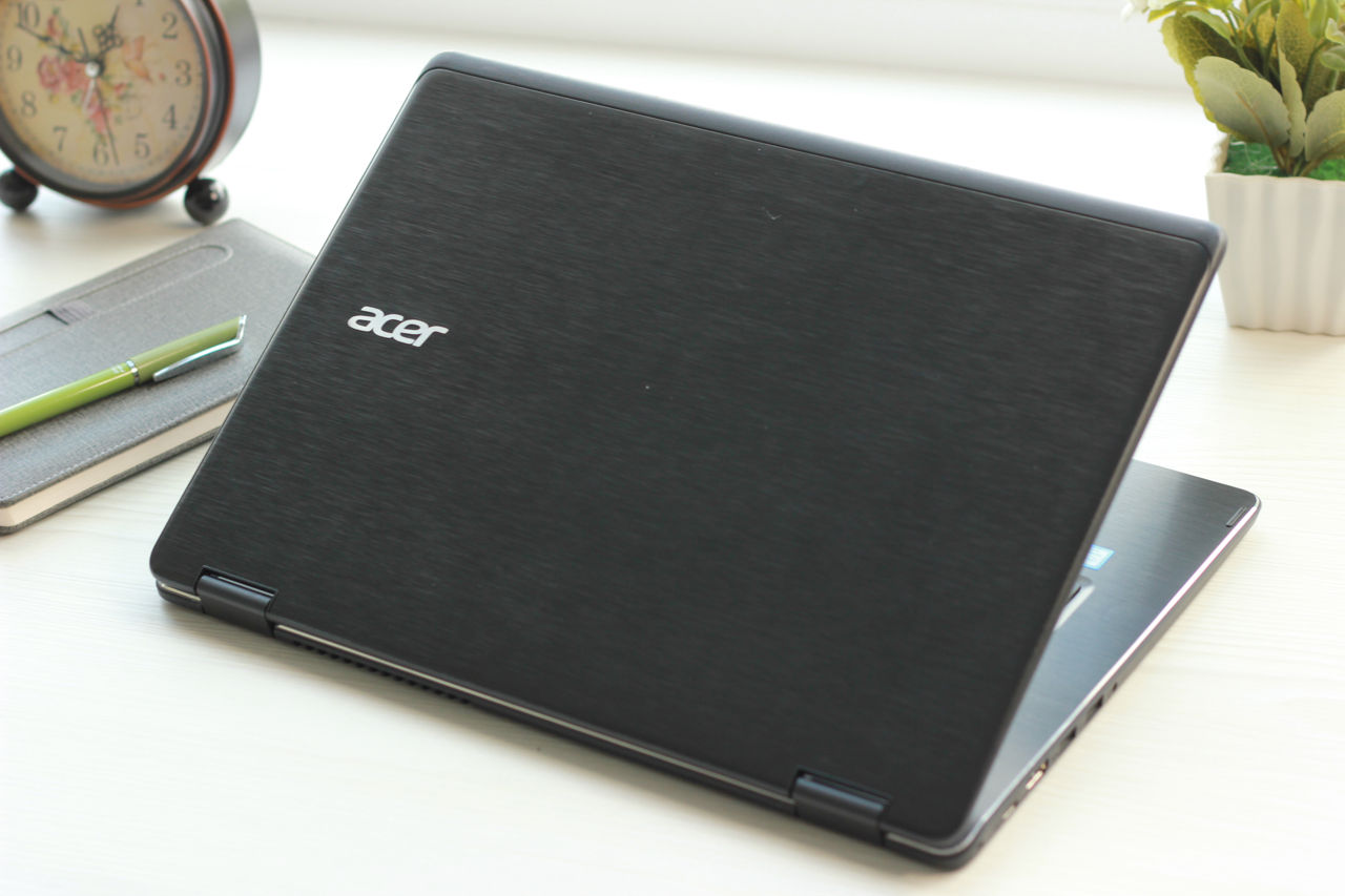 Acer Aspire R14 Convertible (Core i7 6500u/8Gb Ram/256Gb SSD/14.1" FHD IPS TouchScreen) foto 14