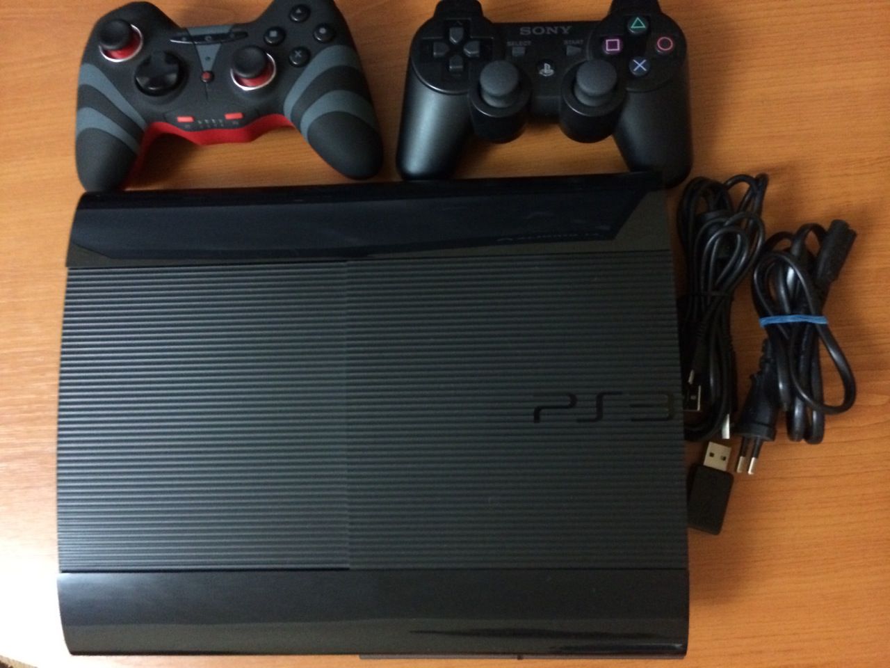 PS3 SuperSlim 500GB + PS3 Slim 320GB + Игры для PS3