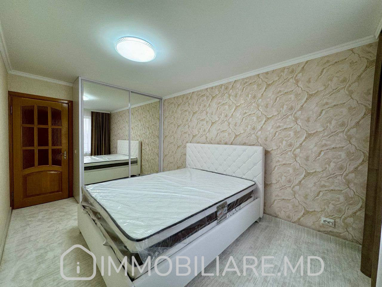 Apartament cu 2 camere, 62 m², Buiucani, Chișinău foto 1