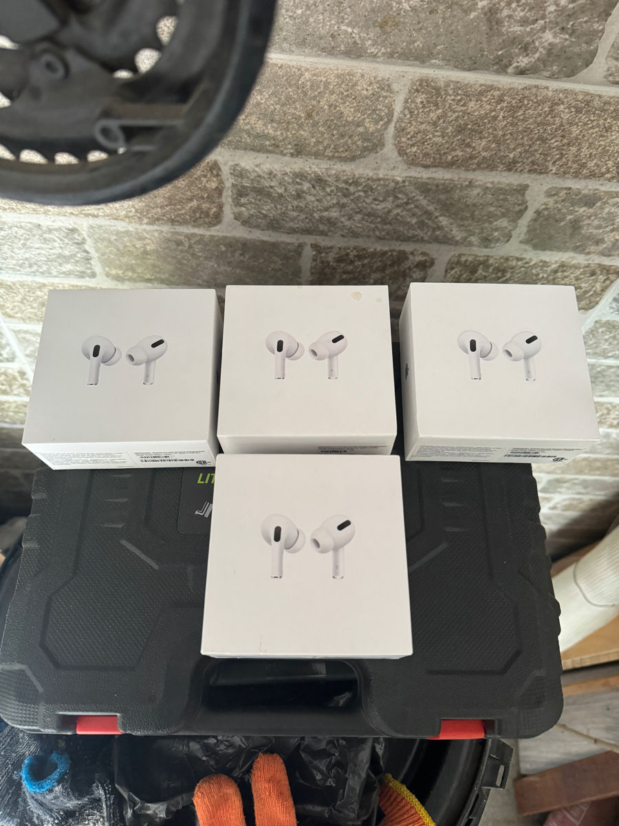 Cutii originale AirPods Pro foto 0