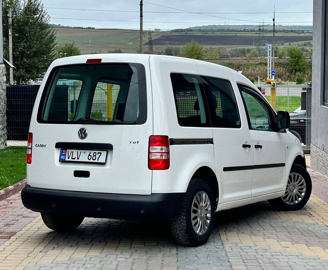 Volkswagen Caddy foto 1