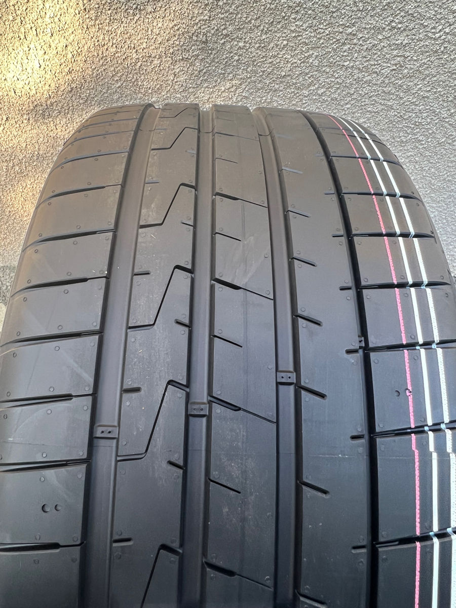 265/40 R21 Hankook Ventus S1 EvoZ/ Доставка, livrare toata Moldova 2024 foto 2