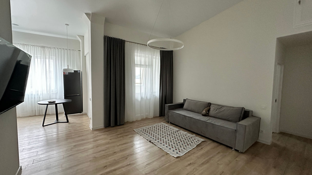 Apartament cu 1 cameră, 71 m², Poșta Veche, Chișinău foto 2