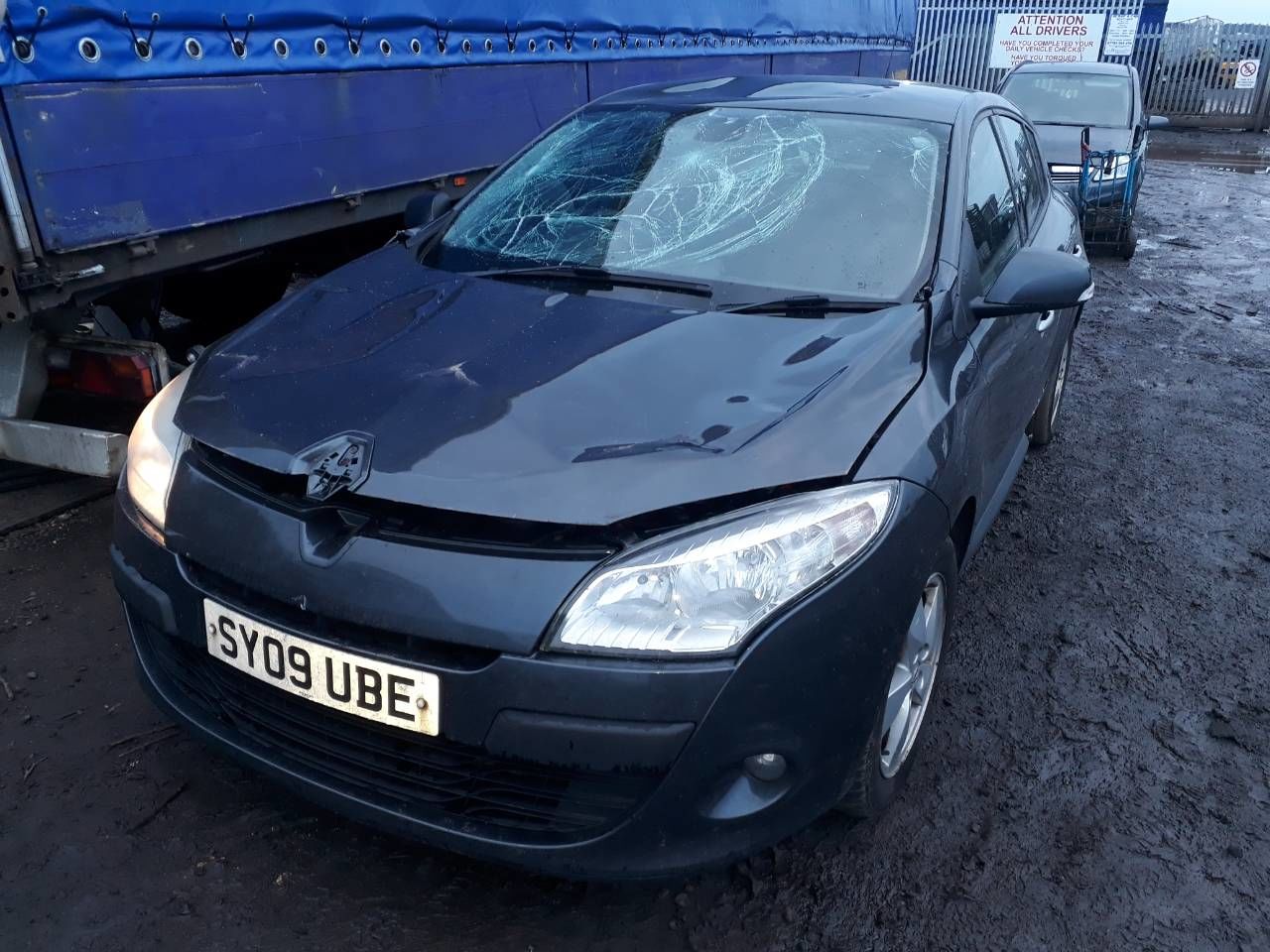 Dezmembrez Renault Megane 3 2009-2015 foto 5