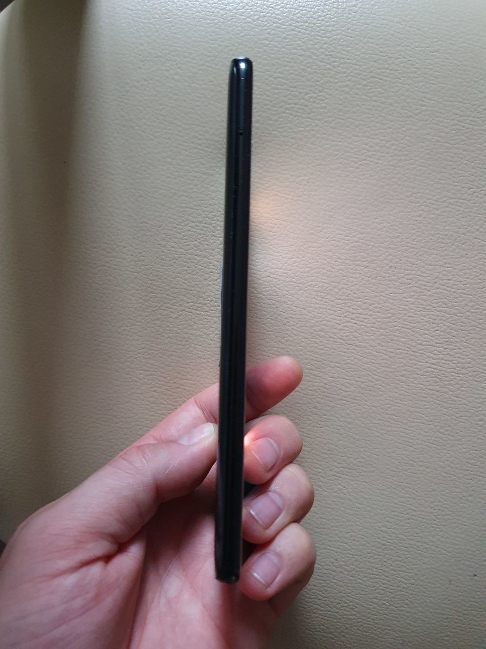 Samsung Galaxy A20 in cutie foto 7