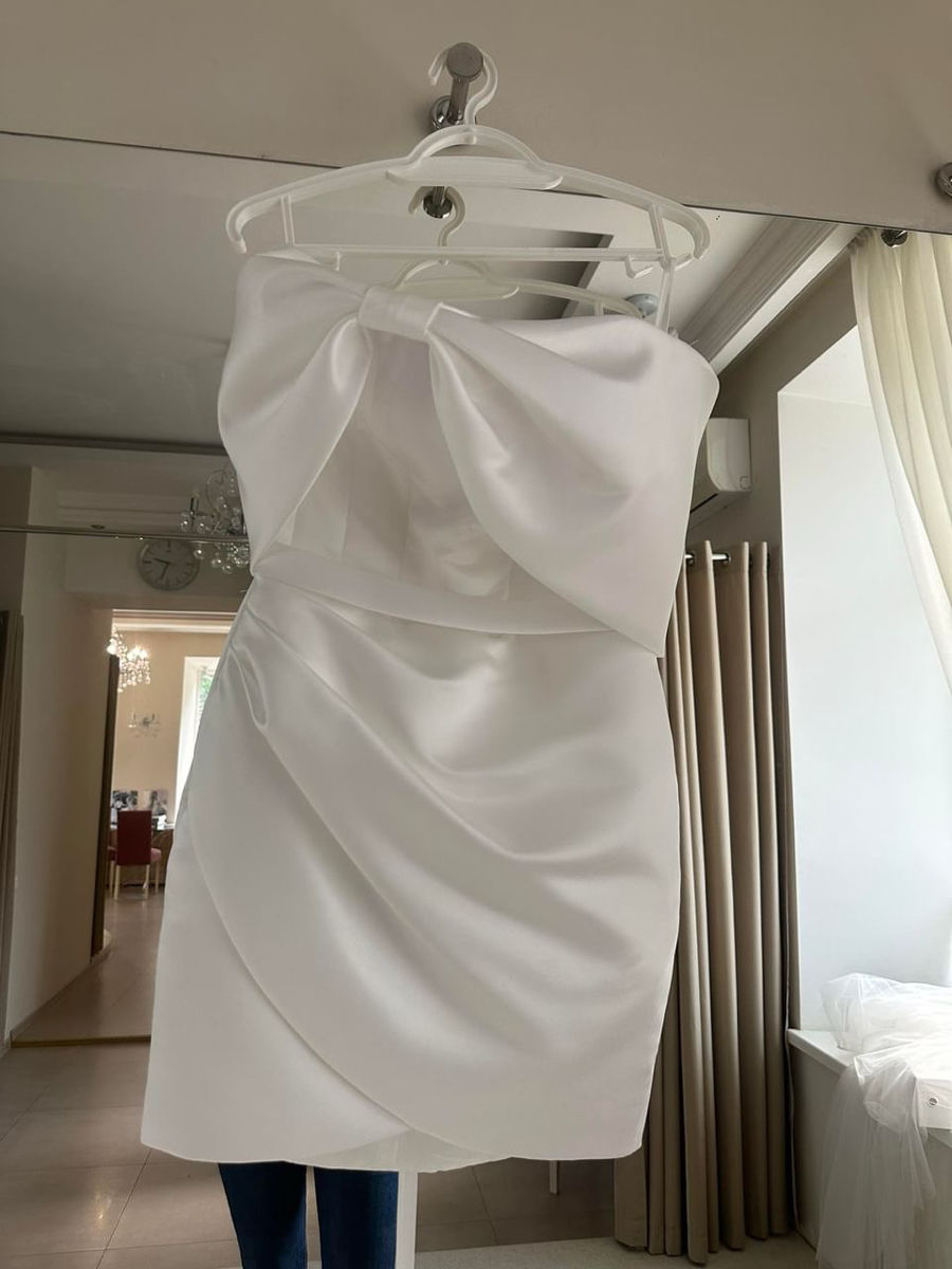 Rochie de mireasa scurta  foto 0