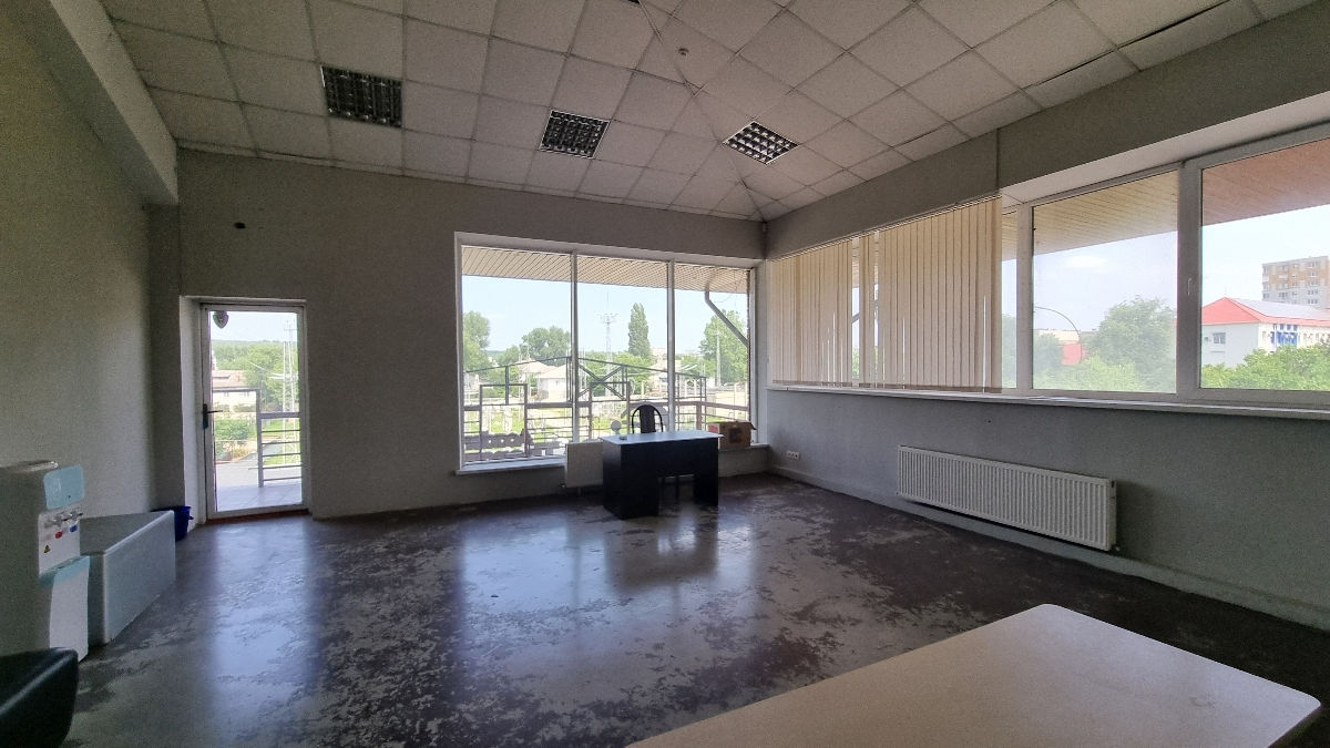 Vânzare sp.comercial 3750 m2+ 18 ari privat.str.Bucuriei!!! foto 5