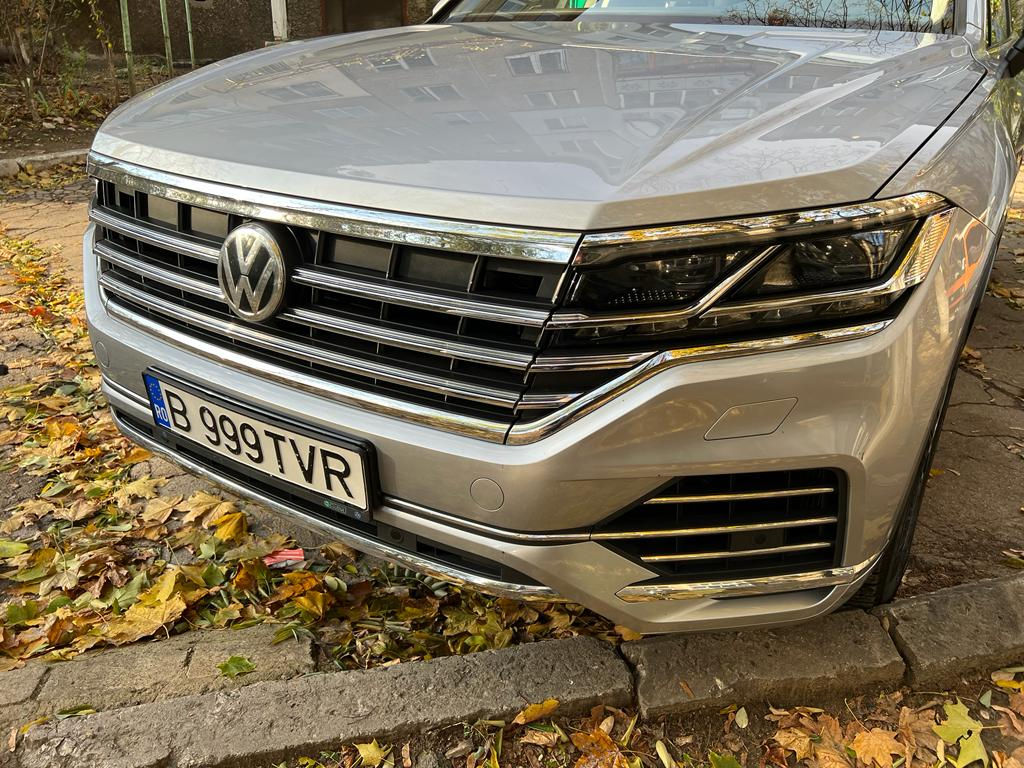 Volkswagen Touareg foto 2