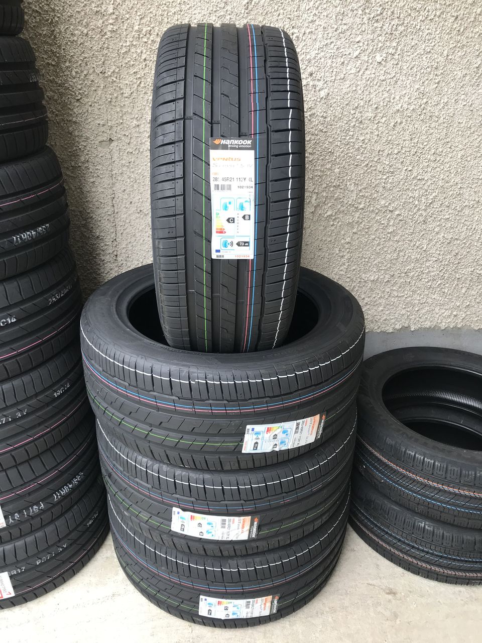 285/45 R21 Hankook Ventus S1 evo3 Suv / Монтаж , доставка , livrare