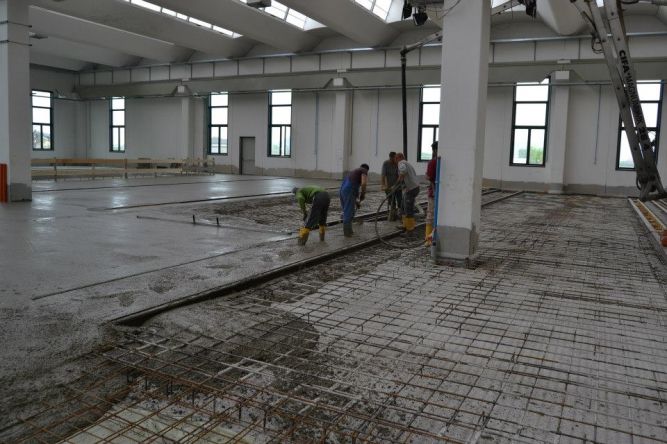 Podele din beton (toping, elicopterizate) / бетонные полы (топинг) foto 1