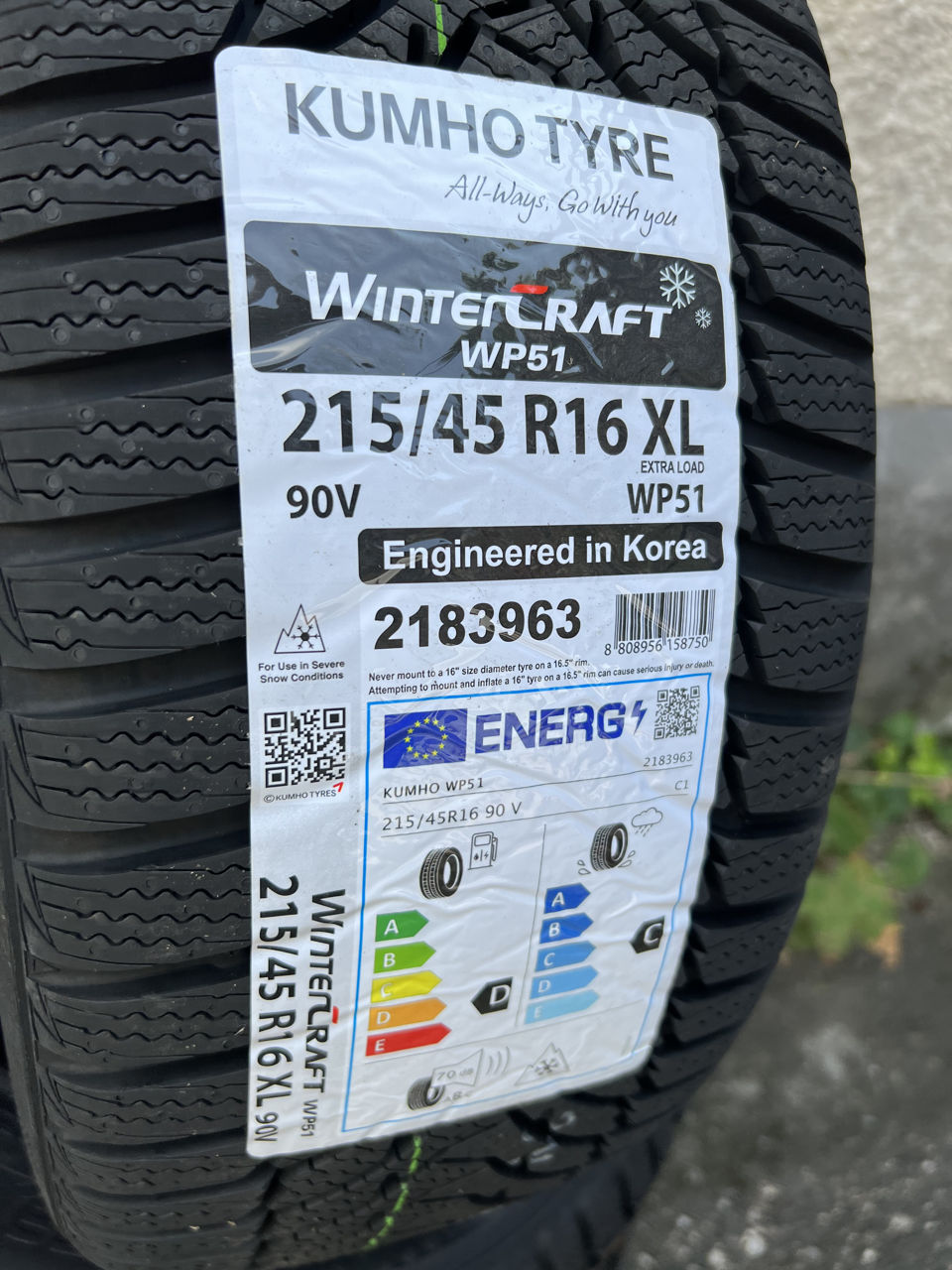 215/45 R16 Kumho Wintercraft WP51/ Монтаж, доставка, livrare foto 1